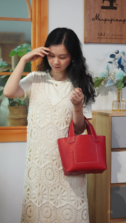 Hand-sewn vegetable basket