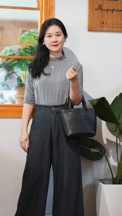 Deerskin vegetable basket bag